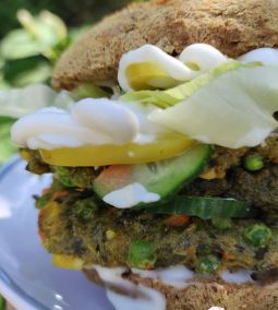 algával dúsított mindenmentes hamburger készítése