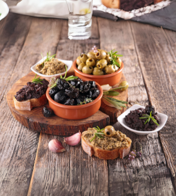 Tapenád (tapenade) kence – olívabogyókrém szardellával